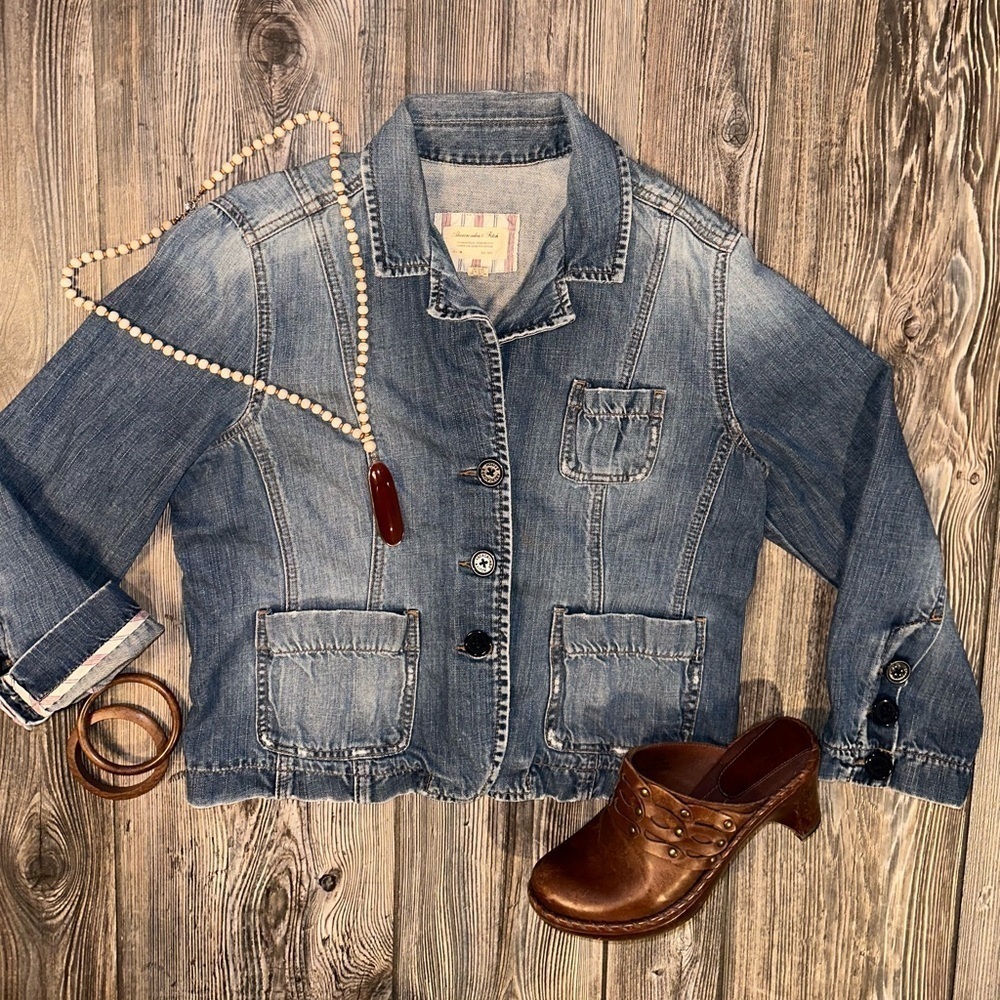 Abercrombie & Fitch Denim Jacket Y2K Bella Classic Boho Cottage 90โs Size Large